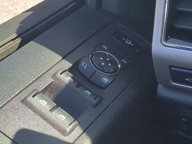 Certified 2019 Ford F250 Lariat w/ Chrome Package image 25