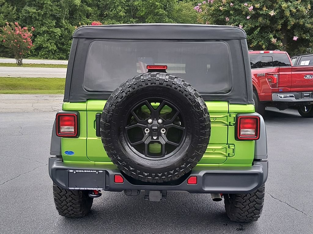 Used 2025 Jeep Wrangler Sport AWD/4WD image 5