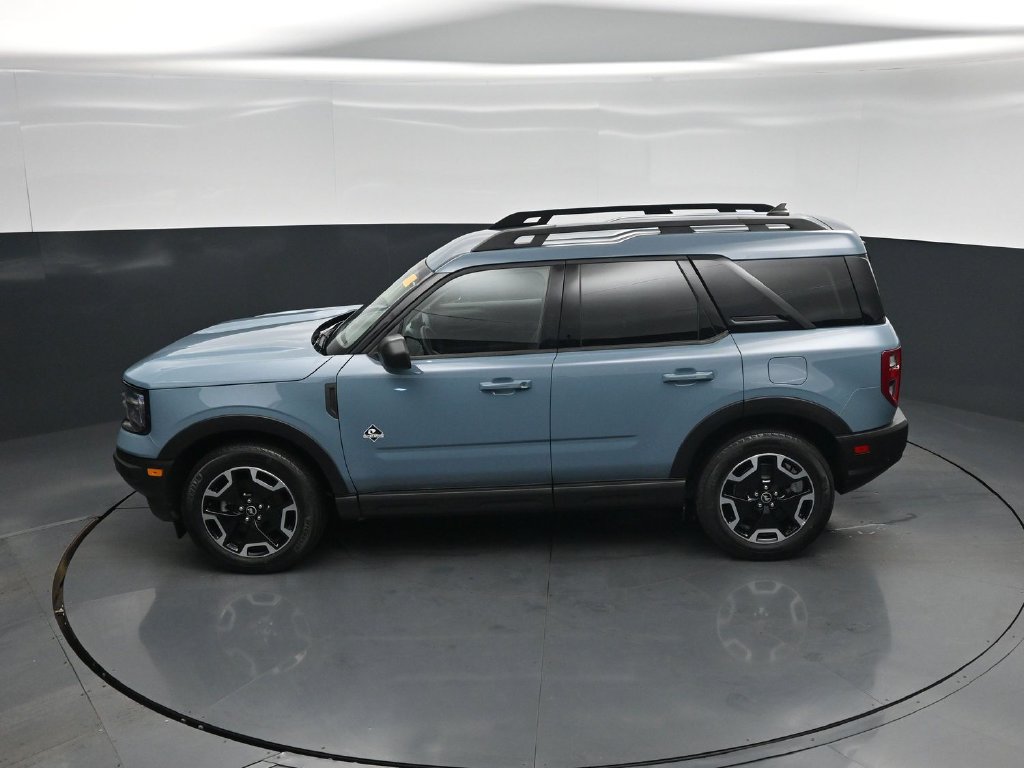 Certified 2023 Ford Bronco Sport Outer Banks w/ Tech Package AWD/4WD image 40