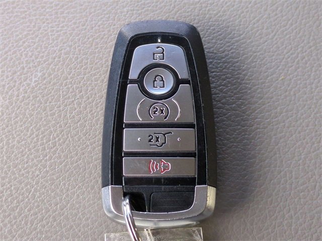 Certified 2020 Ford Expedition XLT w/ Equipment Group 202A image 29