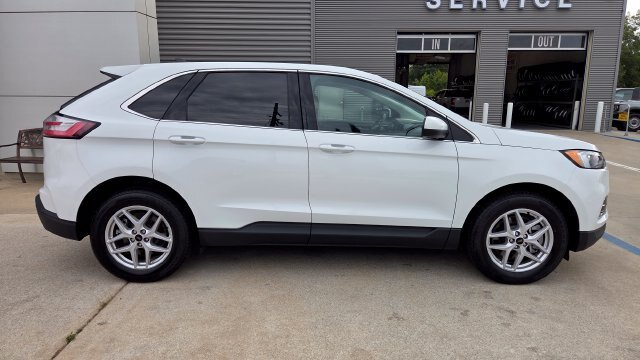 Certified 2024 Ford Edge SEL AWD/4WD image 9
