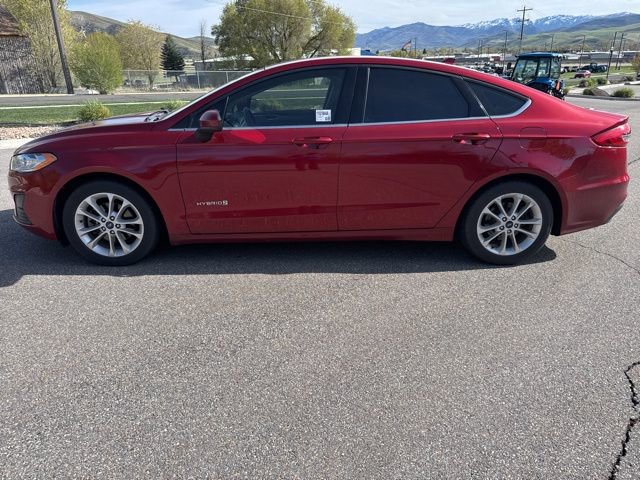 Certified 2019 Ford Fusion SE FWD image 3