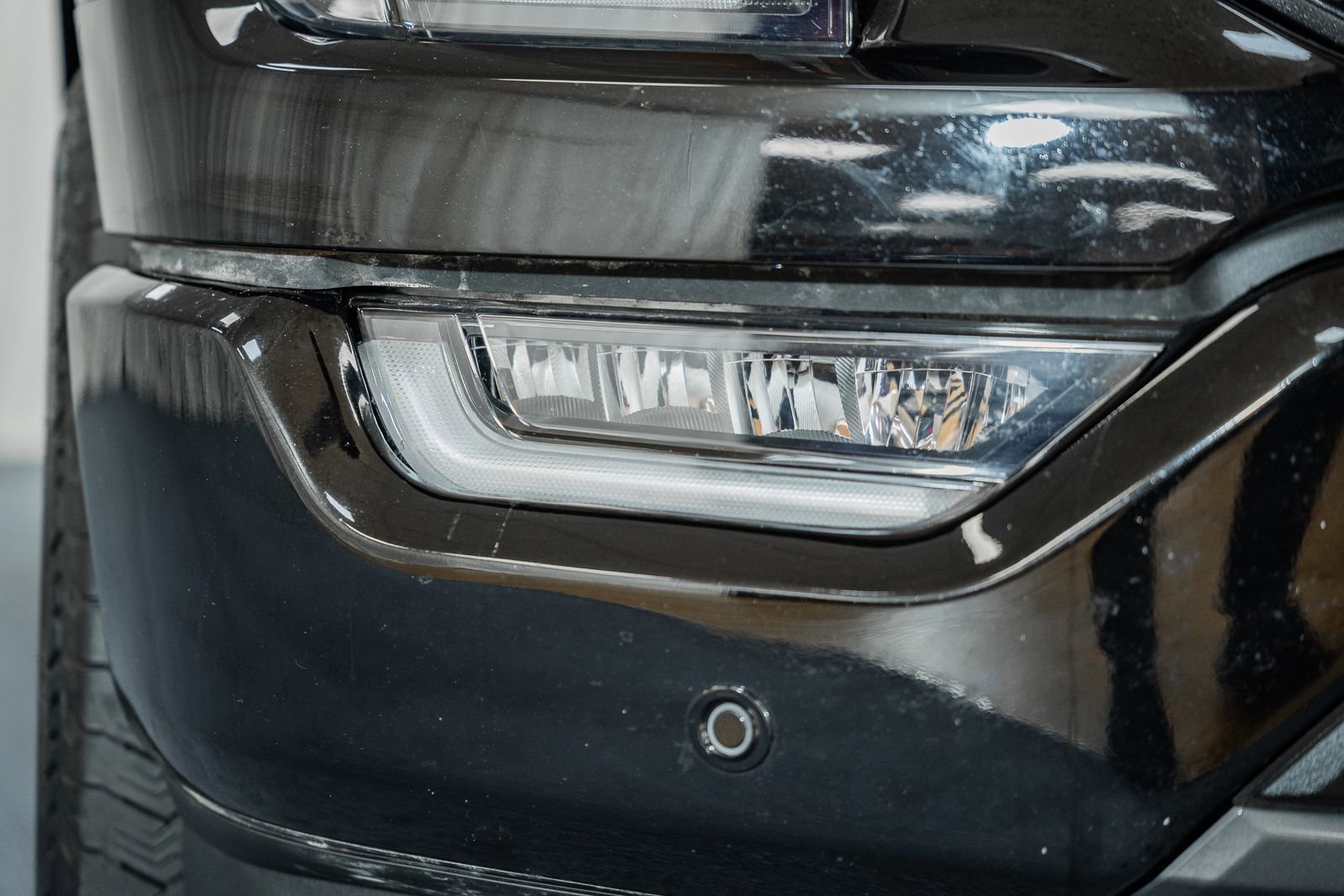 Certified 2023 Ford F150 Lariat w/ Equipment Group 502A High image 10