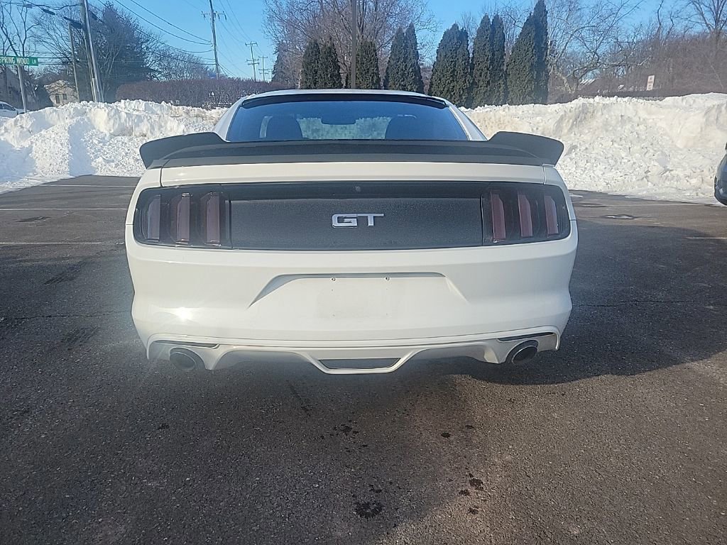 Certified 2017 Ford Mustang GT image 4