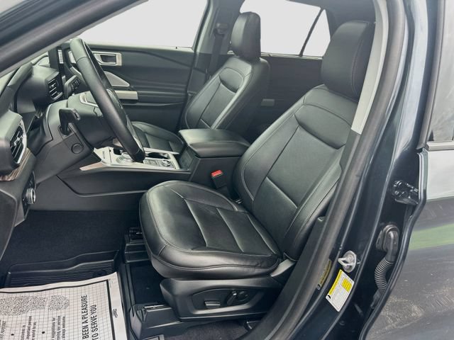 Certified 2024 Ford Explorer Limited w/ Limited Technology Package AWD/4WD image 30