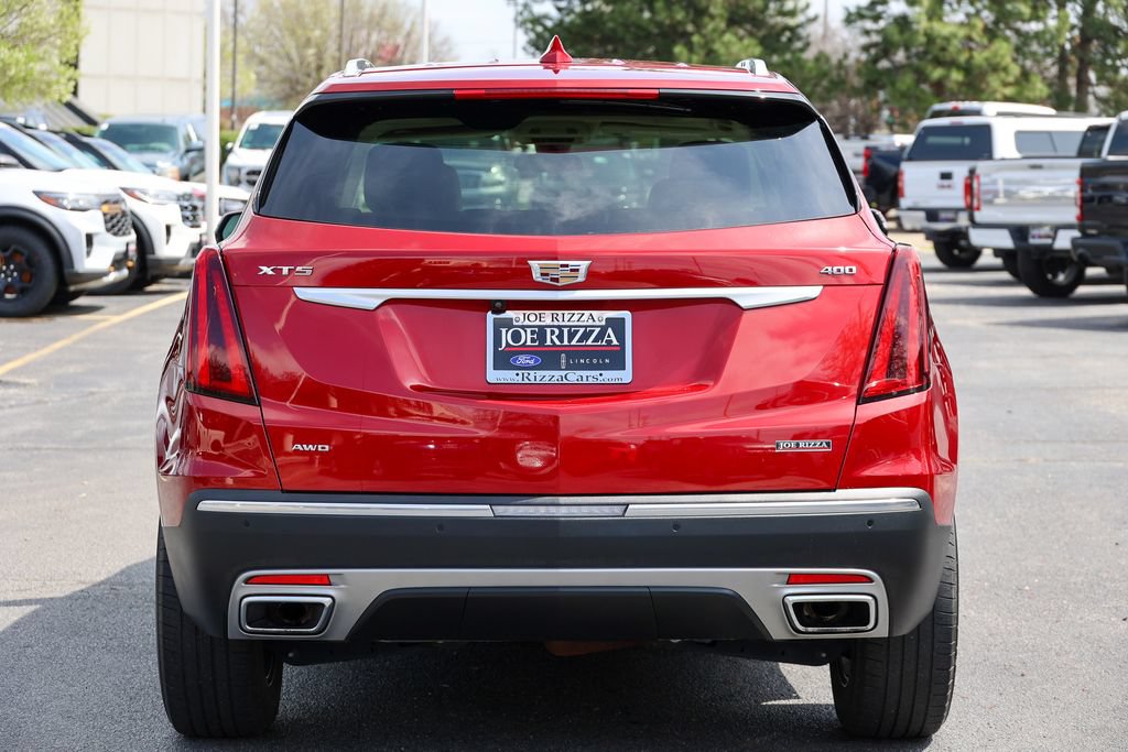 Used 2021 Cadillac XT5 Premium Luxury w/ LPO, Floor Liner Package AWD/4WD image 29