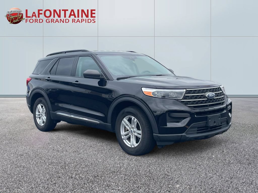Certified 2023 Ford Explorer XLT AWD/4WD image 3