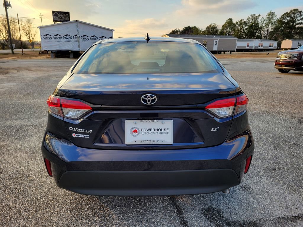 Used 2023 Toyota Corolla LE image 4