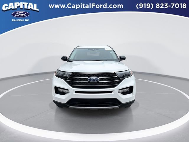 Certified 2023 Ford Explorer XLT w/ Equipment Group 202A image 9