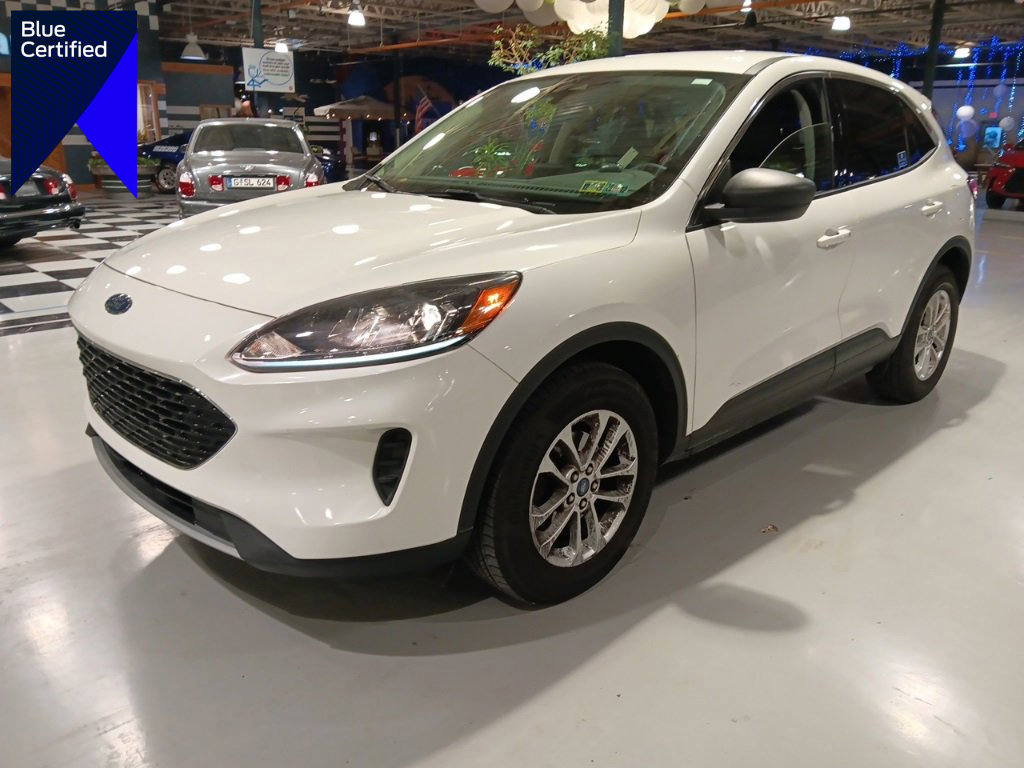 Certified 2022 Ford Escape SE w/ Convenience Package image 1