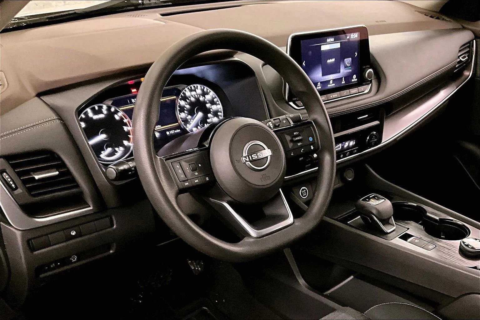 Used 2023 Nissan Rogue SV image 12