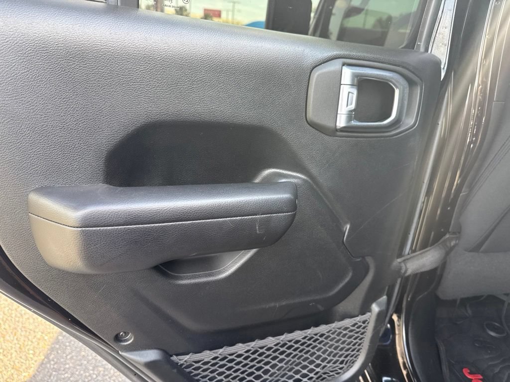 Used 2021 Jeep Wrangler Unlimited Sport AWD/4WD image 20