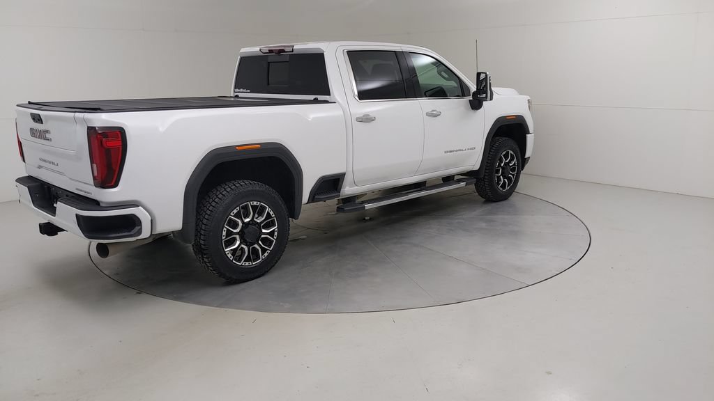 Used 2023 GMC Sierra 2500 Denali w/ Technology Package AWD/4WD image 14