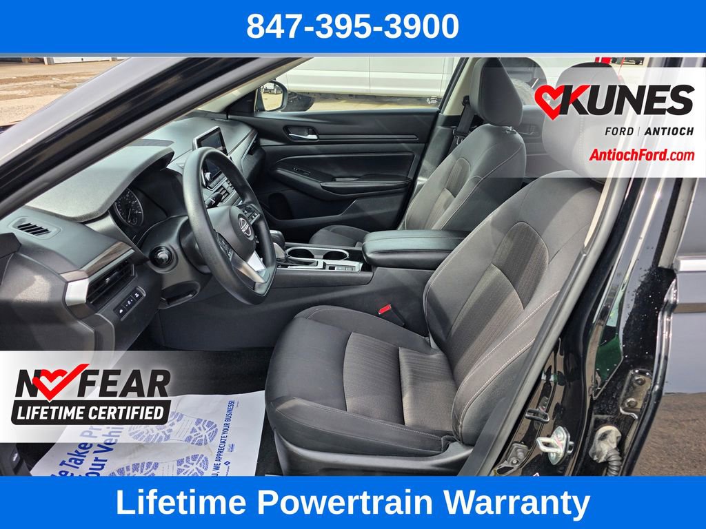 Used 2024 Nissan Altima 2.5 SV AWD/4WD image 13