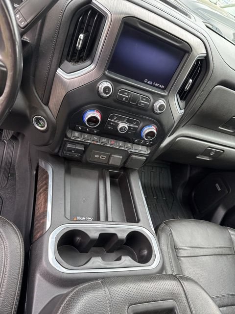 Used 2020 GMC Sierra 2500 Denali w/ Denali Ultimate Package AWD/4WD image 34