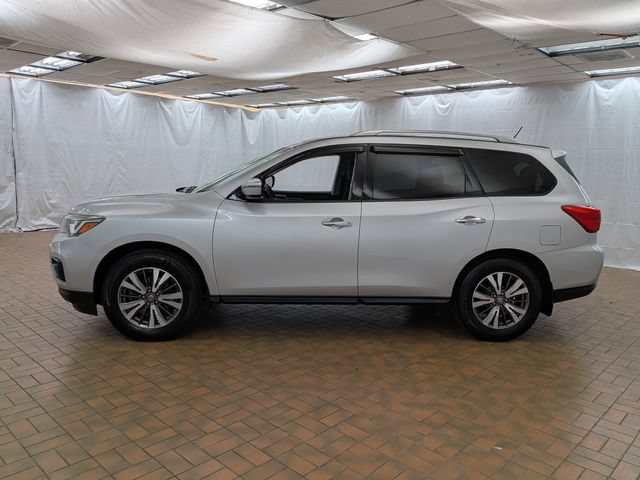 Used 2017 Nissan Pathfinder S AWD/4WD image 4