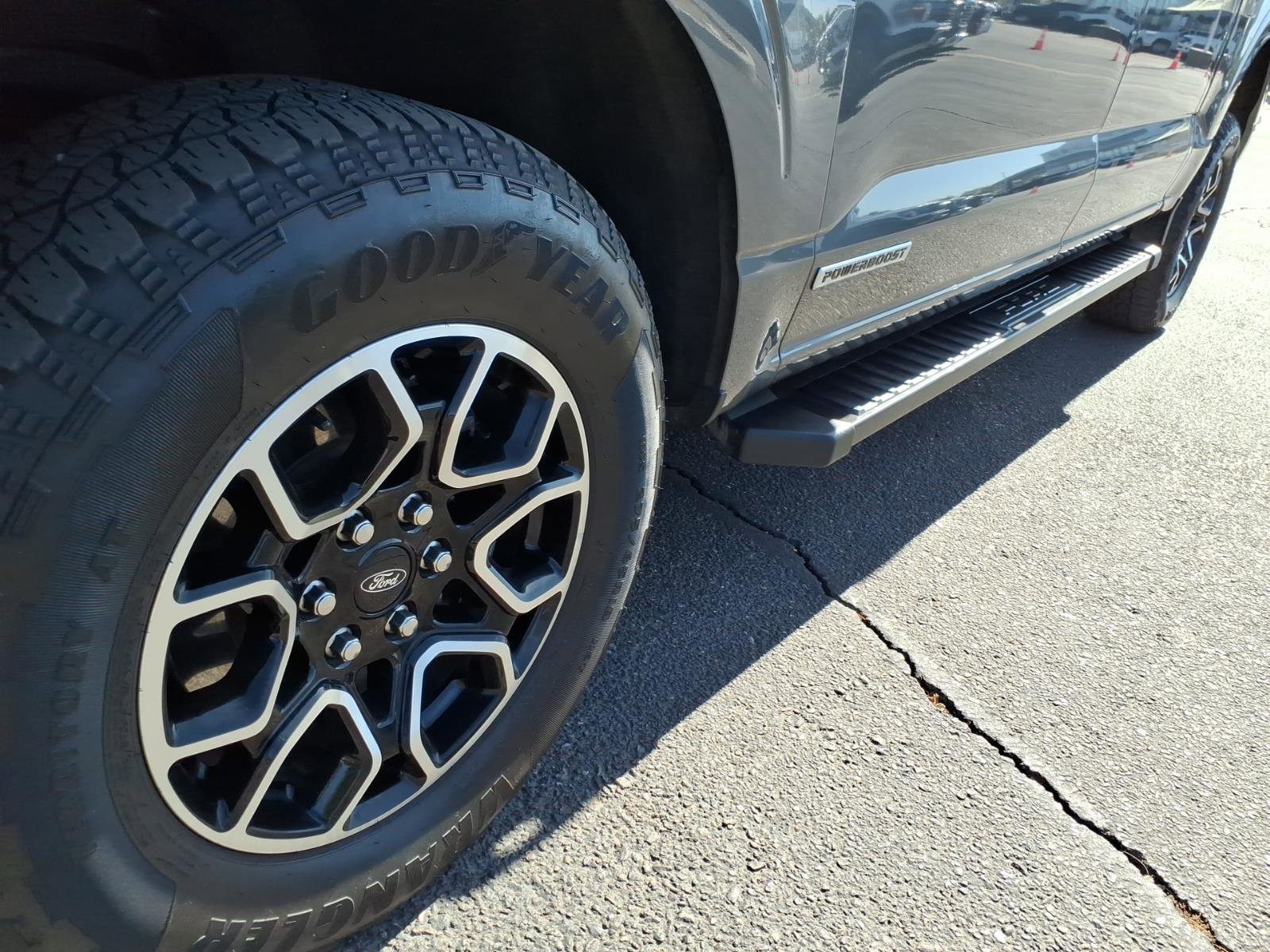 Certified 2023 Ford F150 Lariat AWD/4WD image 9