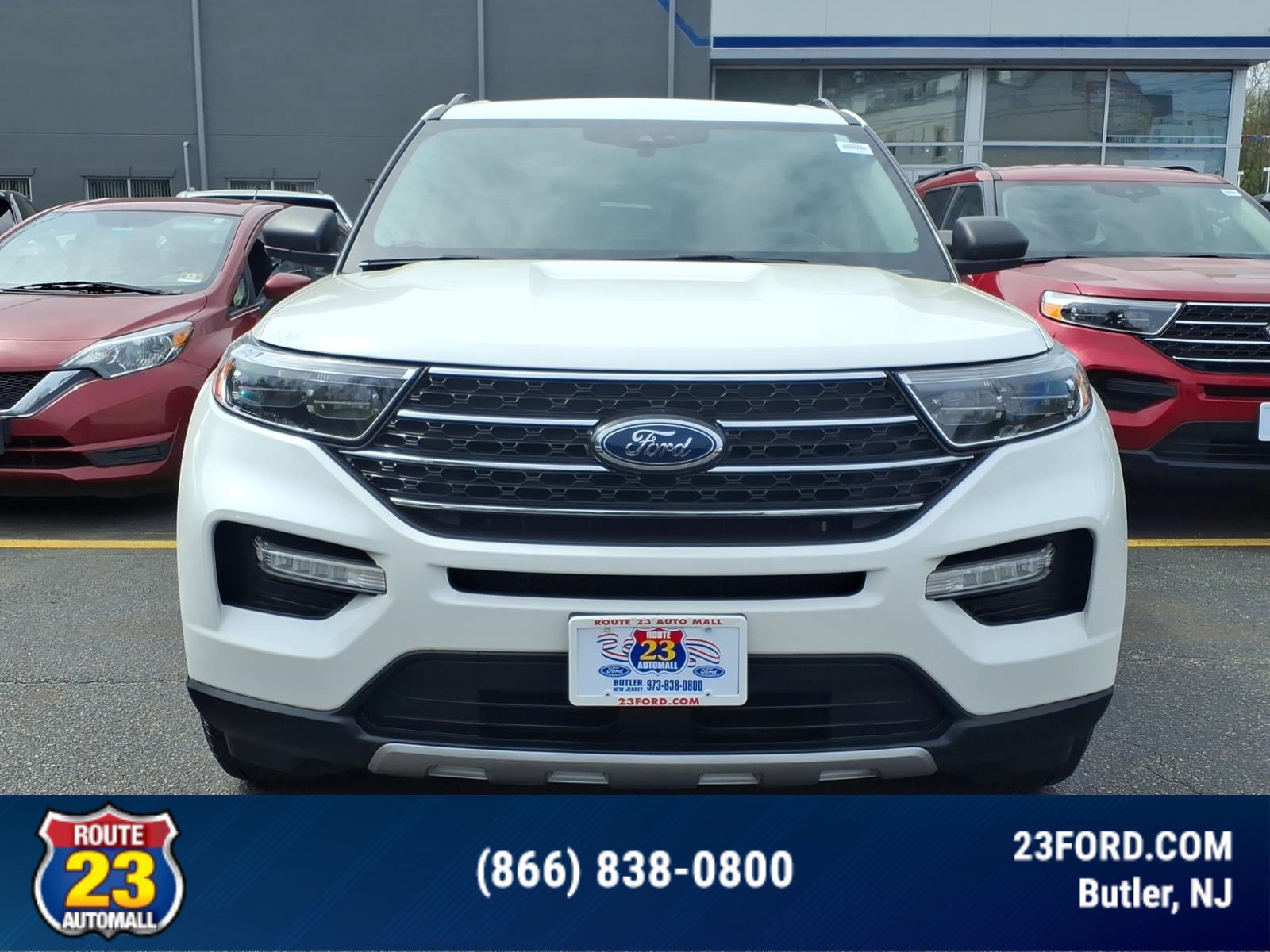 Certified 2022 Ford Explorer XLT w/ Equipment Group 202A AWD/4WD image 8