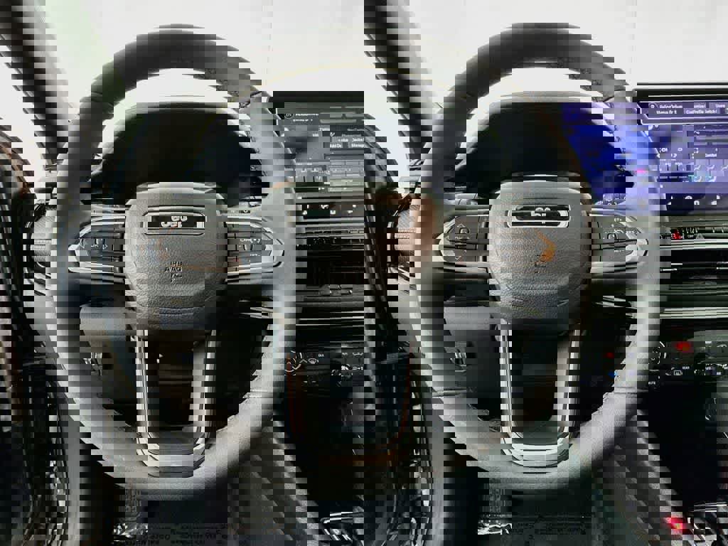 Used 2022 Jeep Compass Altitude image 14