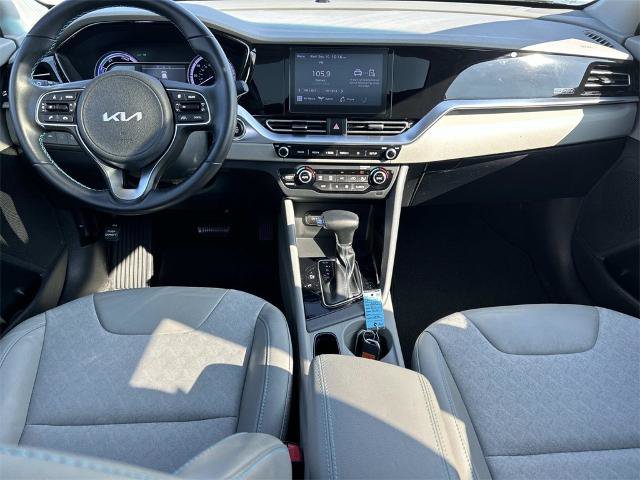 Used 2022 Kia Niro LXS image 13