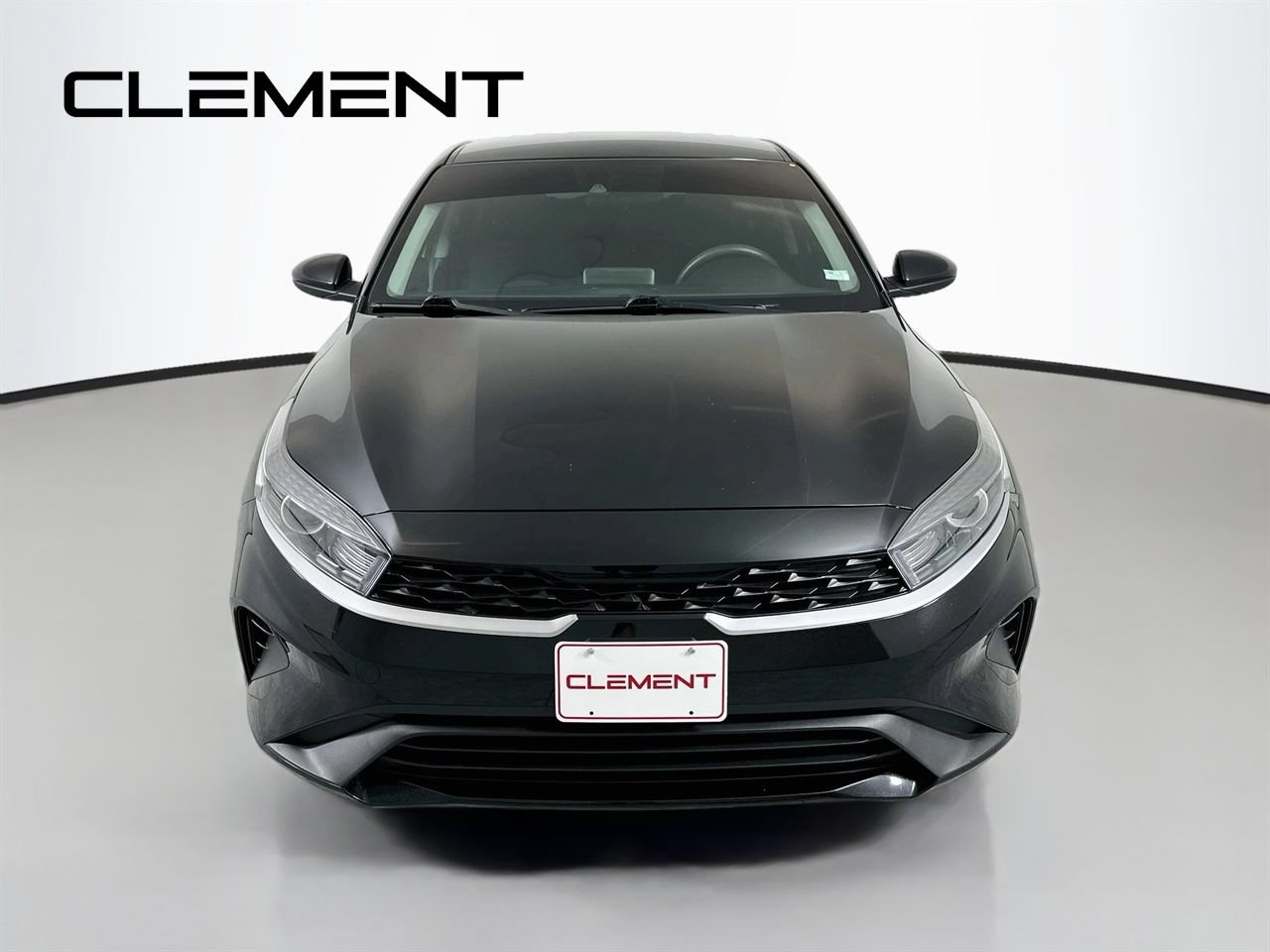 Used 2024 Kia Forte LXS FWD image 3