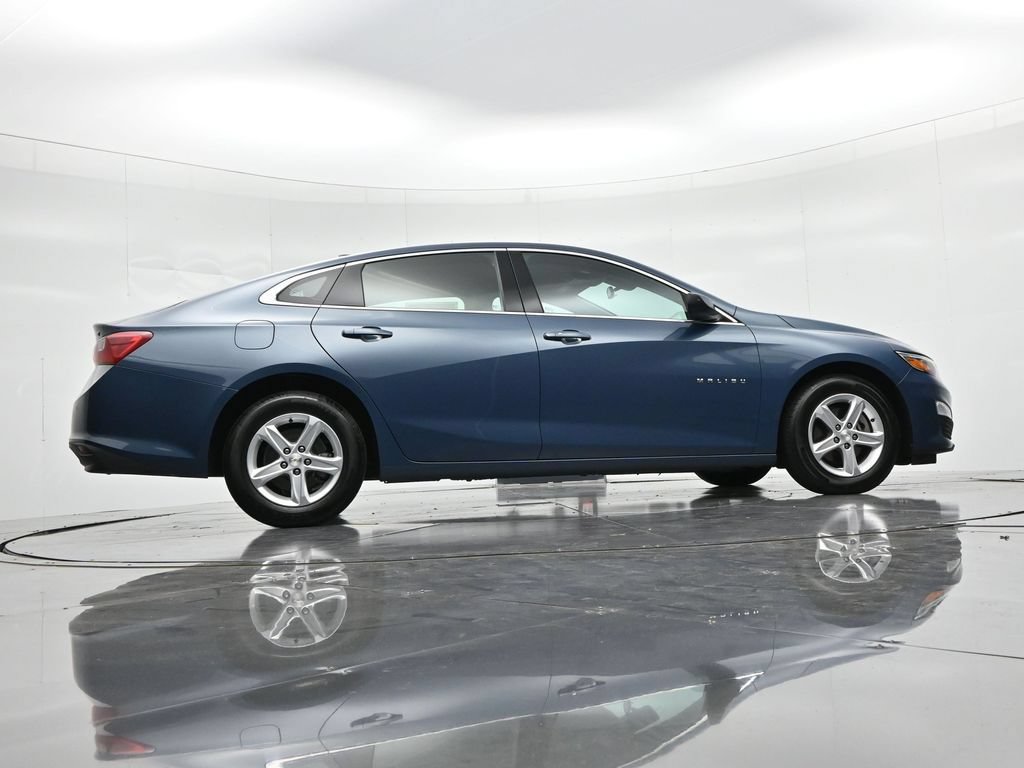 Used 2024 Chevrolet Malibu LT FWD image 22