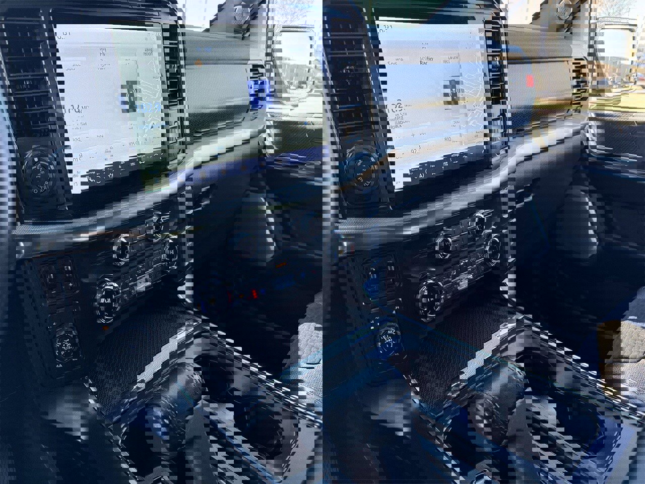 Certified 2021 Ford F150 Raptor w/ Equipment Group 801A High image 17