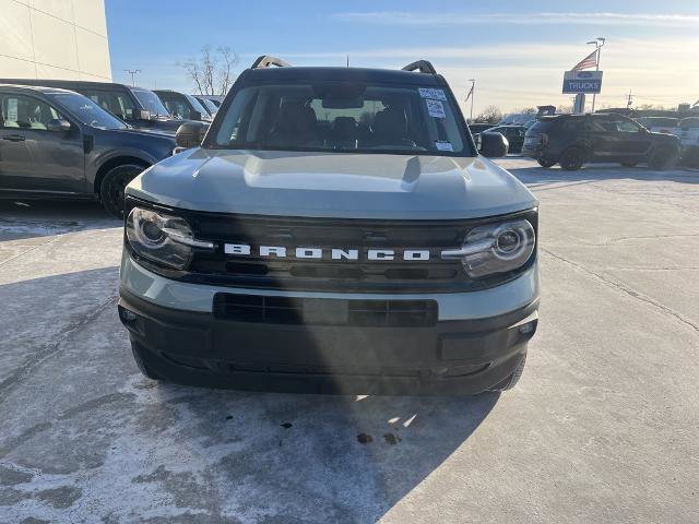 Certified 2023 Ford Bronco Sport Outer Banks w/ Tech Package image 2