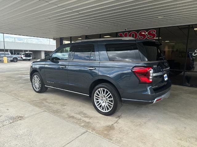 Certified 2023 Ford Expedition Platinum image 3