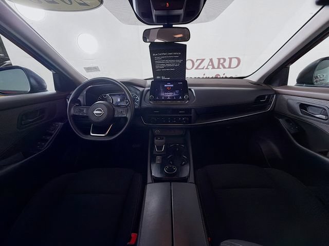 Used 2023 Nissan Rogue S AWD/4WD image 27