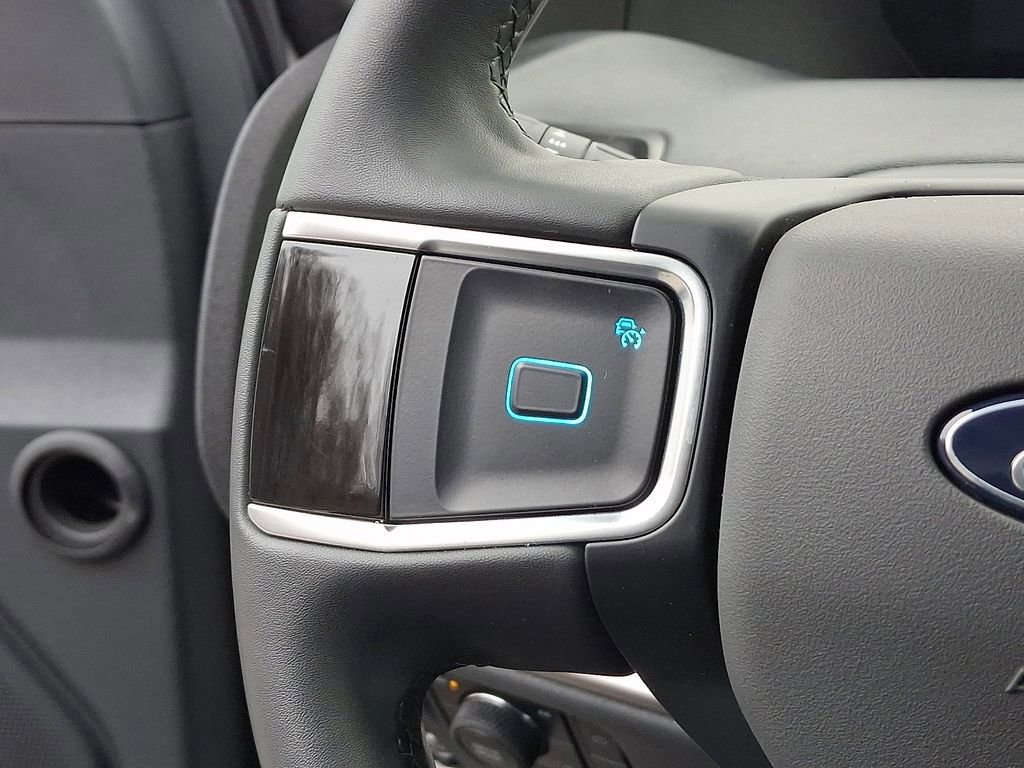 Certified 2025 Ford Expedition Max Active AWD/4WD image 22