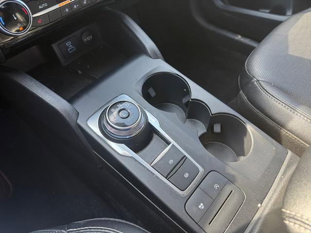 Certified 2022 Ford Escape SEL w/ Technology Package AWD/4WD image 21