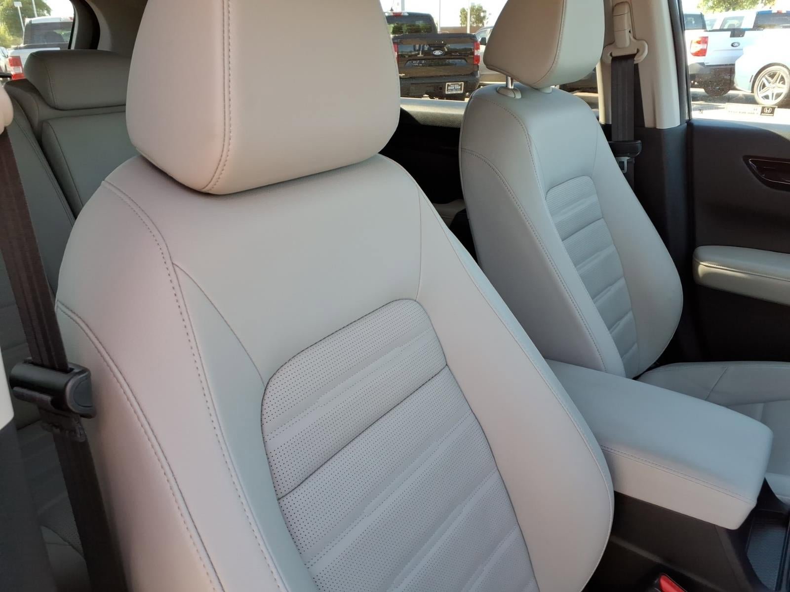 Used 2025 Honda CR-V EX-L image 12