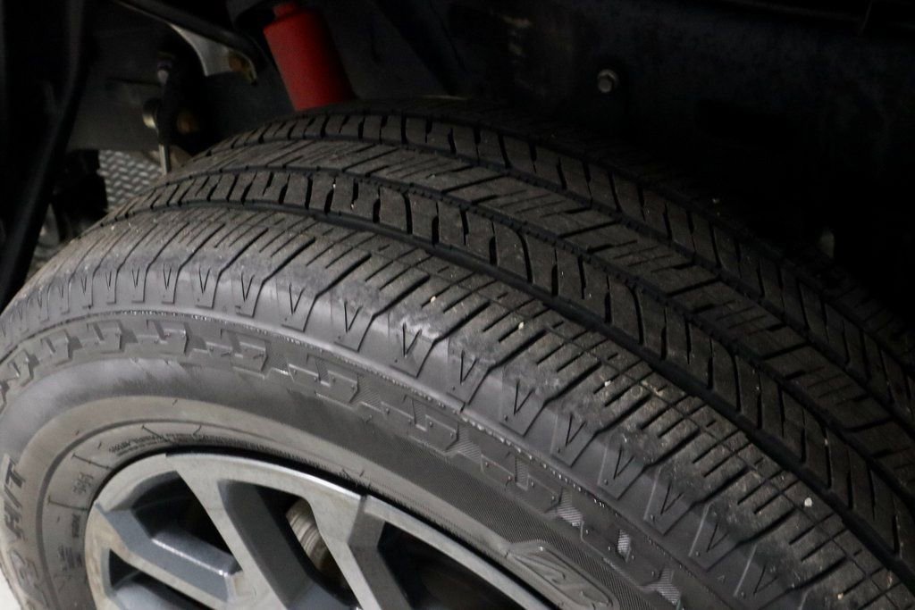 Used 2024 Toyota Tundra Platinum image 19