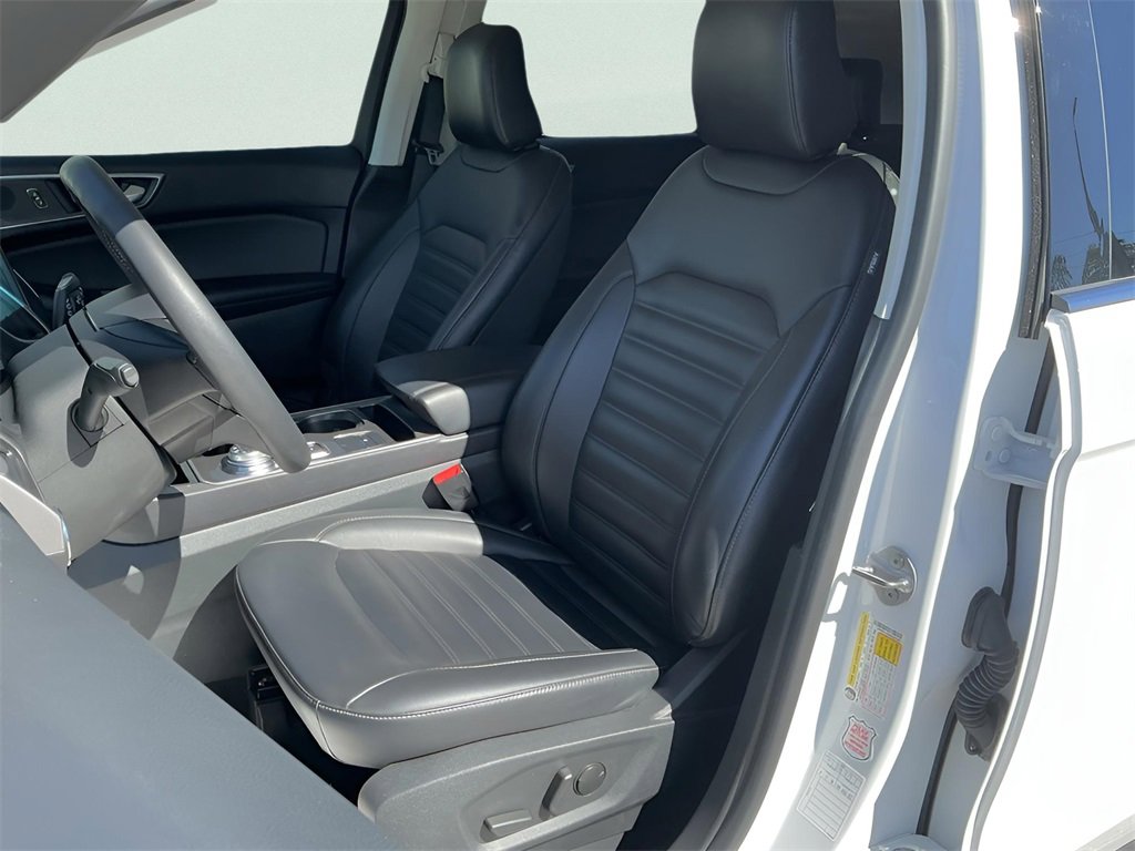 Certified 2024 Ford Edge SEL image 35