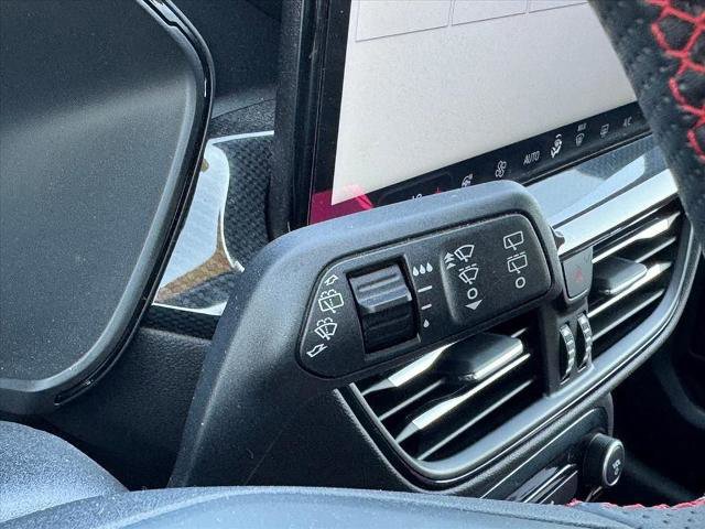 Certified 2023 Ford Escape ST-Line Select w/ Tech Pack #2 image 24