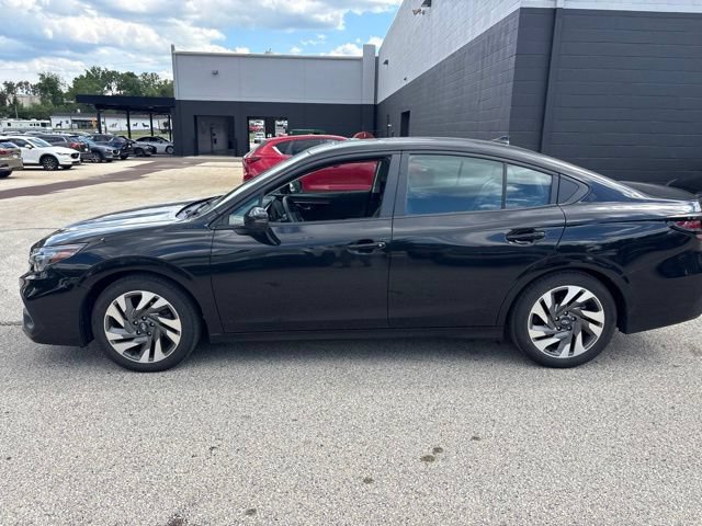 Used 2024 Subaru Legacy Limited AWD/4WD image 4