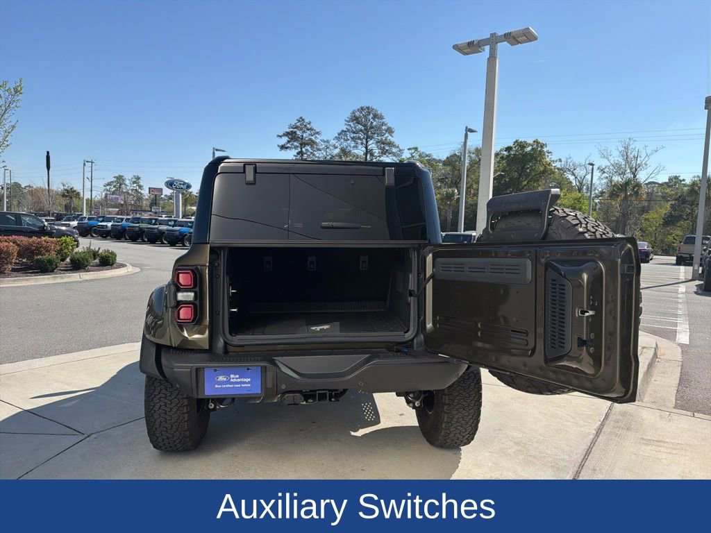 Certified 2025 Ford Bronco Raptor w/ Interior Carbon Fiber Pack image 9