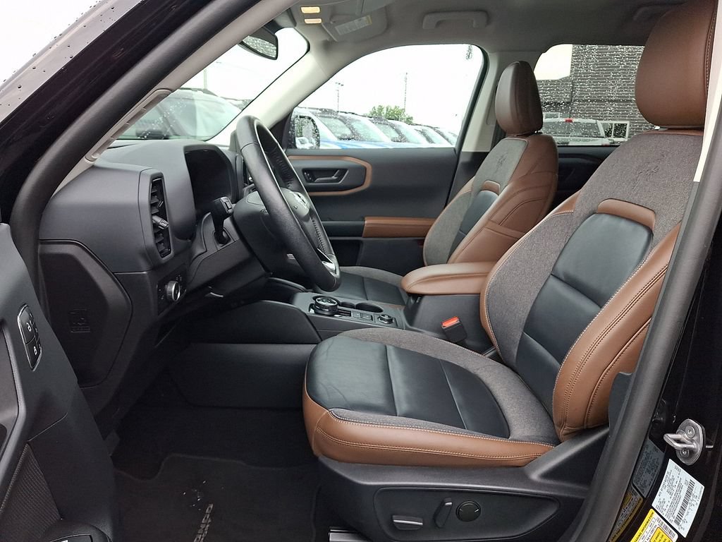 Certified 2023 Ford Bronco Sport Outer Banks AWD/4WD image 14