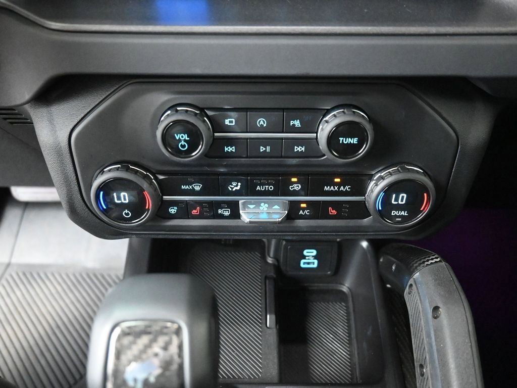 Certified 2025 Ford Bronco Raptor w/ Interior Carbon Fiber Pack AWD/4WD image 29