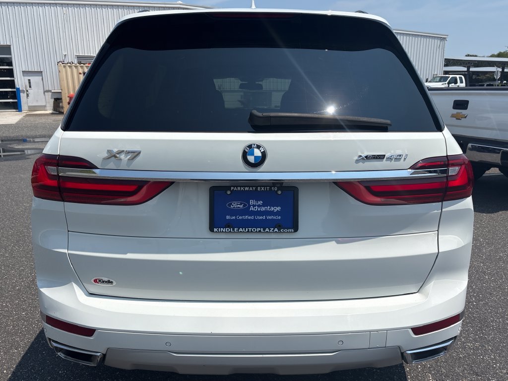 Used 2021 BMW X7 xDrive40i w/ Premium Package AWD/4WD image 27