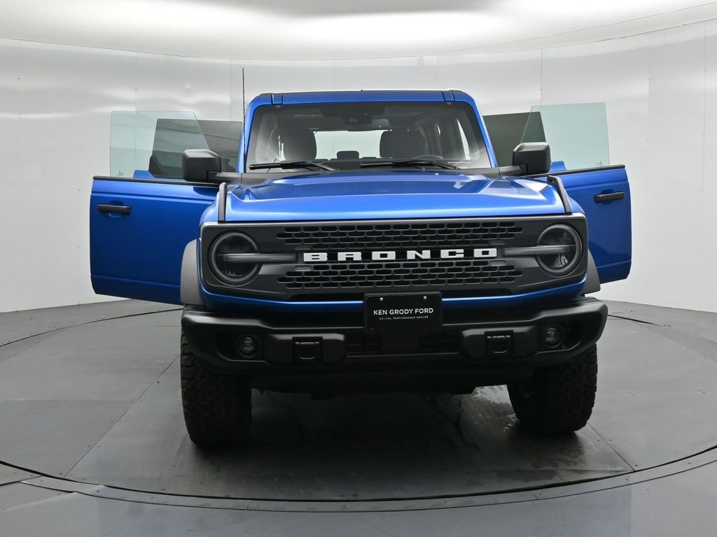 Certified 2025 Ford Bronco Badlands image 29