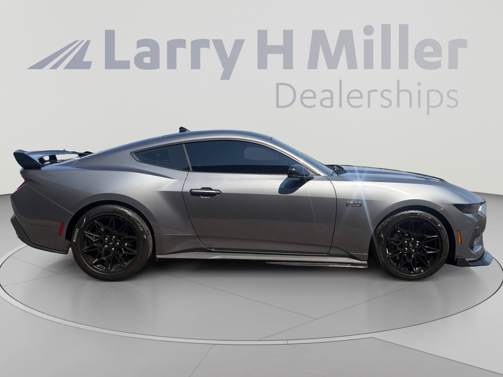 Certified 2025 Ford Mustang GT Premium RWD image 6