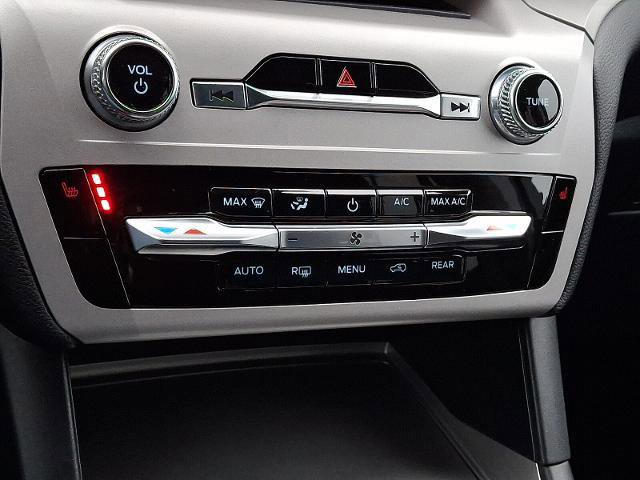 Certified 2023 Ford Explorer XLT image 15