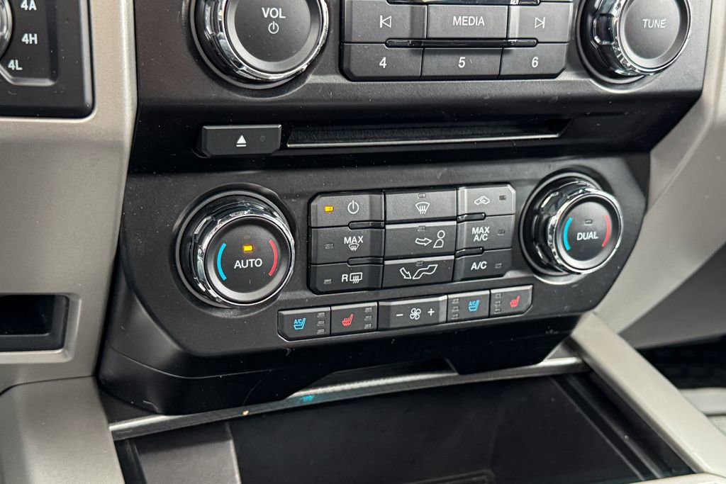 Certified 2017 Ford F150 Lariat image 37