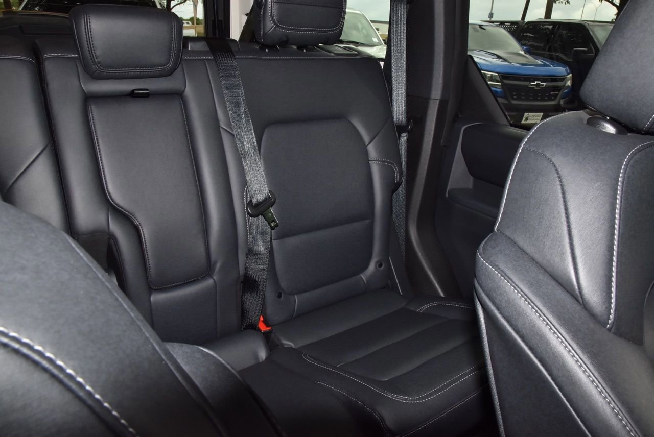 Certified 2025 Ford Bronco Badlands image 24