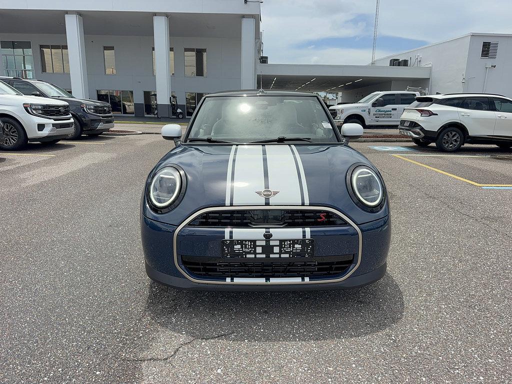 Used 2025 MINI Cooper S FWD image 3