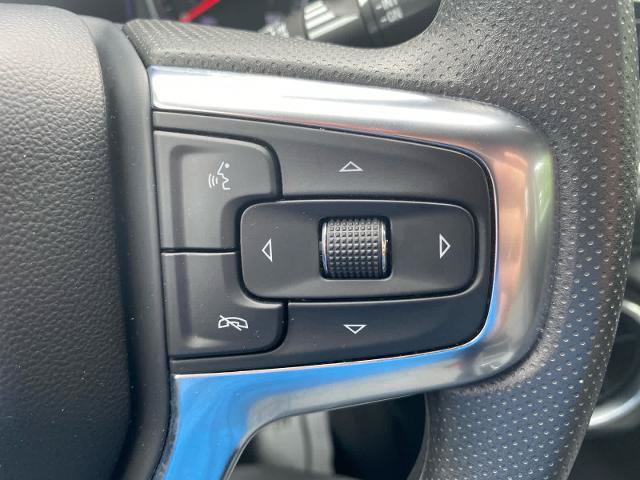 Used 2025 Chevrolet Blazer LT AWD/4WD image 17
