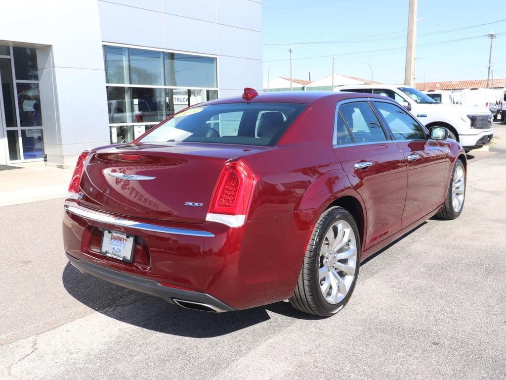 Used 2019 Chrysler 300 Limited image 5