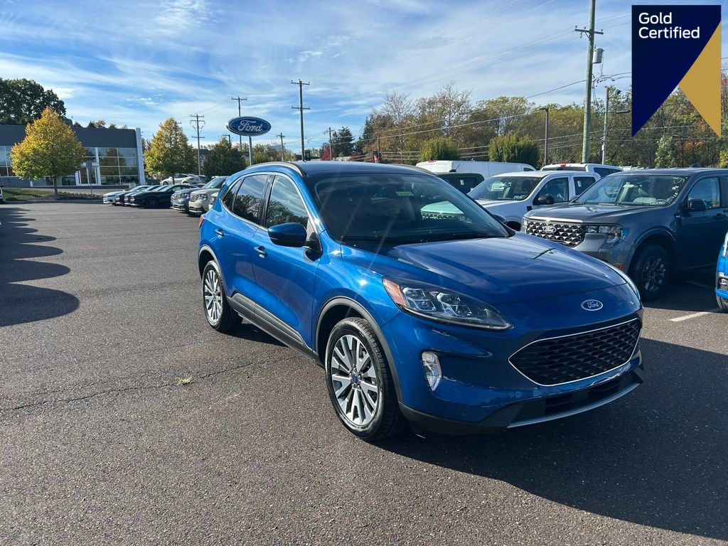 Certified 2022 Ford Escape Titanium w/ Class II Trailer Tow Package